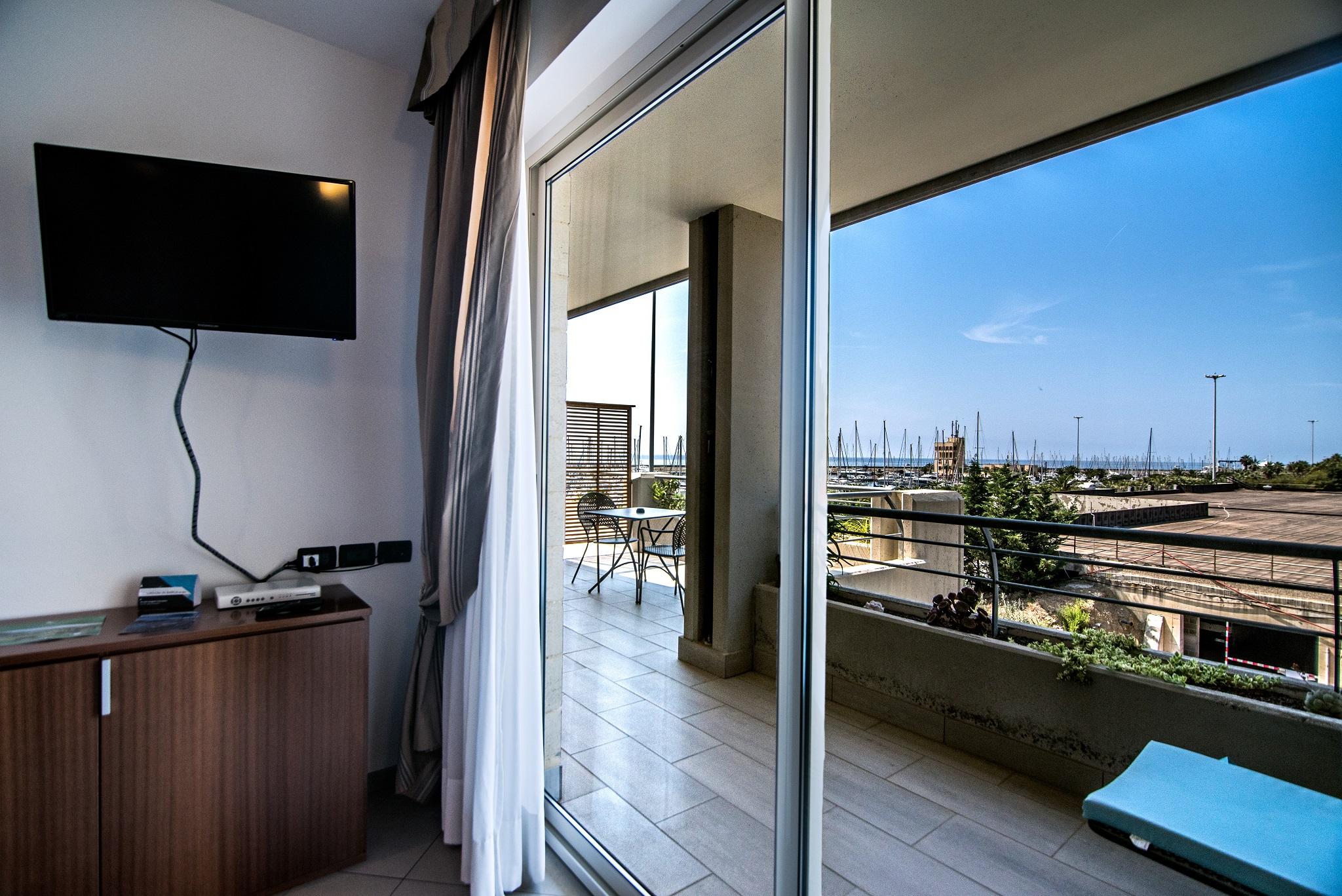 Aregai Marina & Hotel Santo Stefano al Mare
