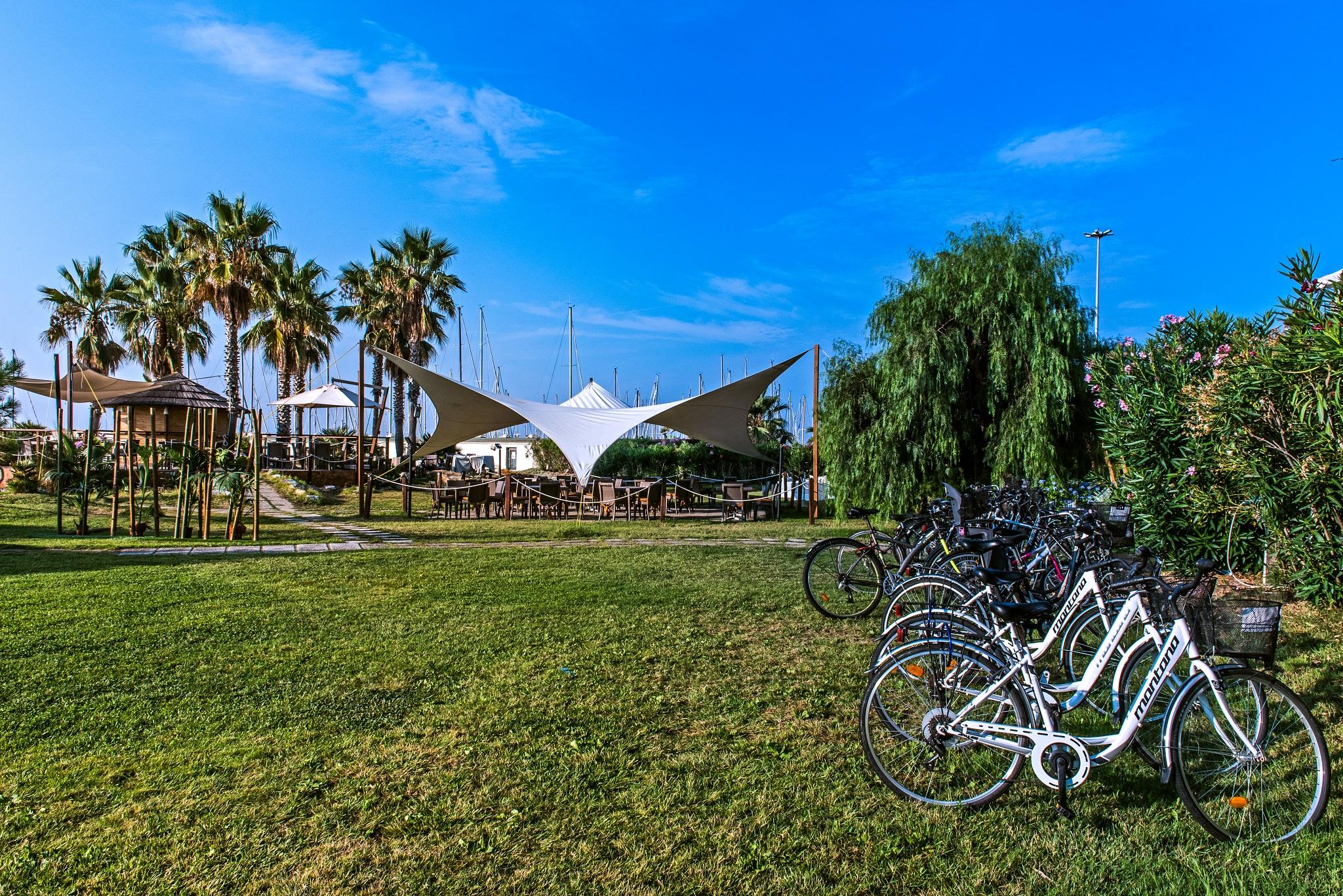 Aregai Marina & 4* Santo Stefano al Mare