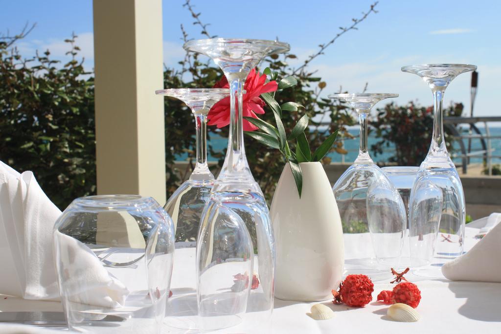 Hotel Aregai Marina & 4*