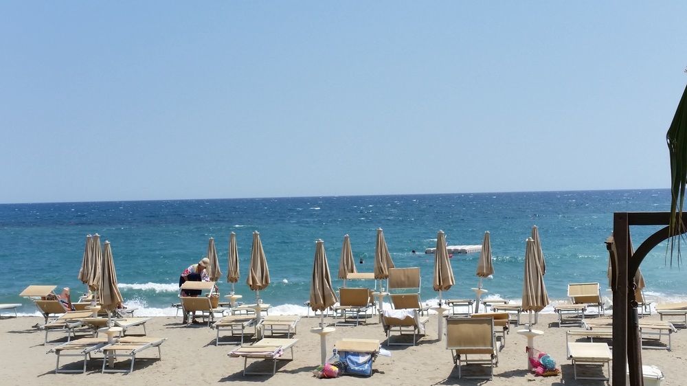 Aregai Marina & Hotel 4*